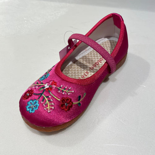 Golden Step Girl's Embroidered Shoes (Rose Red)